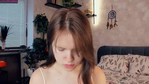Snapshot of beauty_future chatting on February 16, 7:15 am Nicole online show from February 16, 7:15 am