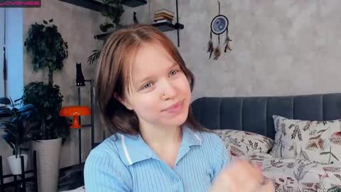 Snapshot of beauty_future chatting on February 27, 7:23 am Nicole online show from February 27, 7:23 am