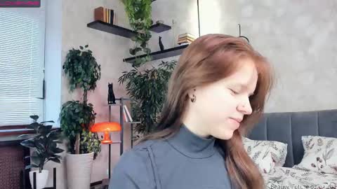 Snapshot of beauty_future chatting on March 2, 7:21 am Nicole online show from March 2, 7:21 am