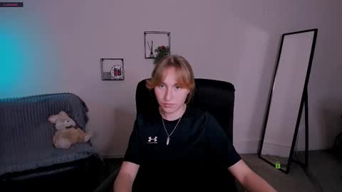 Snapshot of beauty_ginger chatting on September 11, 12:27 pm beauty_ginger online show from September 11, 12:27 pm