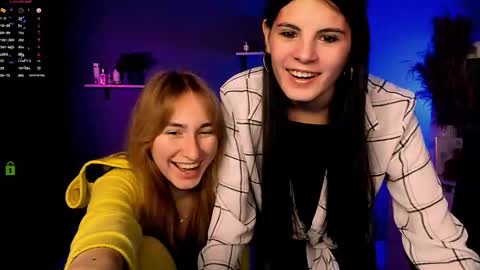 Snapshot of beauty_ginger chatting on October 17, 6:27 am beauty_ginger online show from October 17, 6:27 am