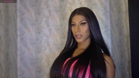 Snapshot of beauty_nina chatting on May 10, 2:11 pm beauty_nina online show from May 10, 2:11 pm