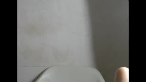Snapshot of beautyslut1 chatting on May 29, 9:24 pm beautyslut1 online show from May 29, 9:24 pm