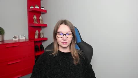 Zoe online show from September 17, 5:31 am