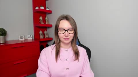 Zoe online show from October 6, 6:22 am