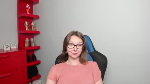 Zoe online show from June 23, 5:49 am