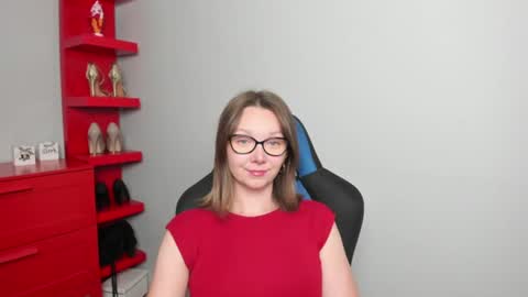 Zoe online show from June 24, 5:28 am