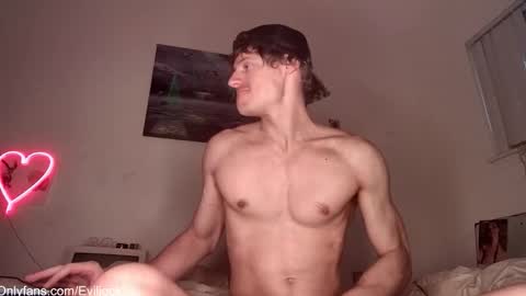 bebe  dust online show from October 31, 11:44 am