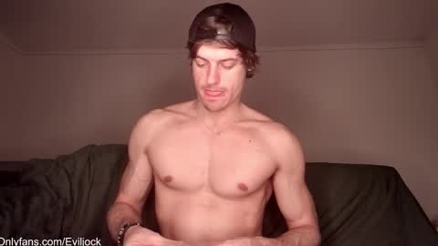 bebe  dust online show from November 28, 1:52 am