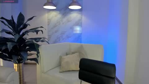 Snapshot of beccabaxter chatting on November 8, 7:12 pm Am Becca online show from November 8, 7:12 pm