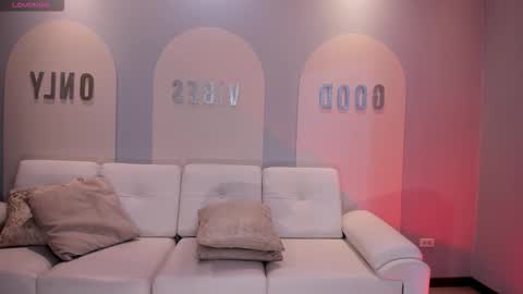 Snapshot of beccabaxter chatting on November 9, 6:06 pm Am Becca online show from November 9, 6:06 pm