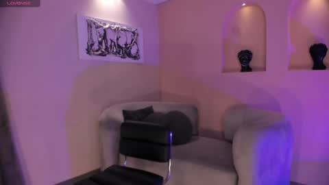 Snapshot of beccabaxter chatting on November 18, 6:34 pm Am Becca online show from November 18, 6:34 pm