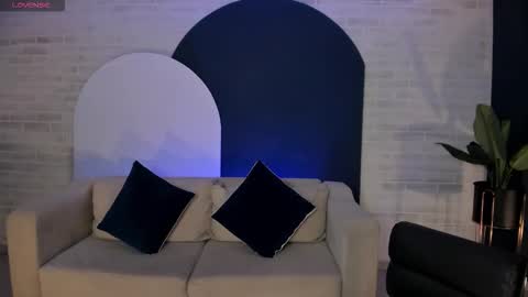 Snapshot of beccabaxter chatting on November 30, 6:01 pm Am Becca online show from November 30, 6:01 pm