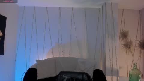 Am Becca online show from June 20, 11:57 am