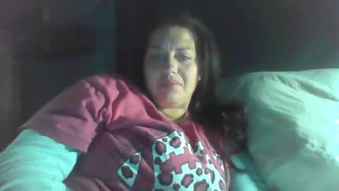 beccabee37 online show from January 13, 12:43 pm