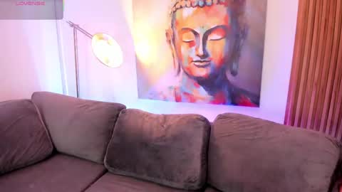 Snapshot of becky_vega chatting on May 12, 10:56 am Victoria online show from May 12, 10:56 am