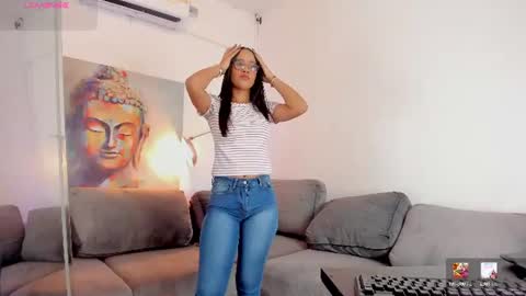 Snapshot of becky_vega chatting on June 9, 10:49 am Victoria online show from June 9, 10:49 am