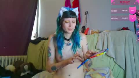 Snapshot of beckytheclown chatting on June 15, 9:28 pm Beckytheclown online show from June 15, 9:28 pm