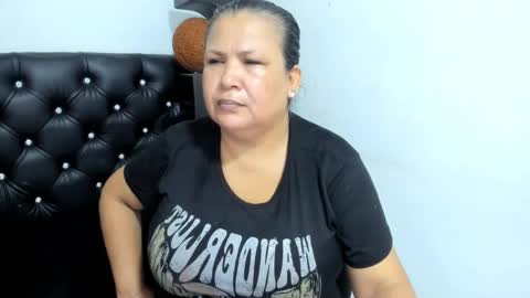 beckyummys online show from October 14, 12:17 pm