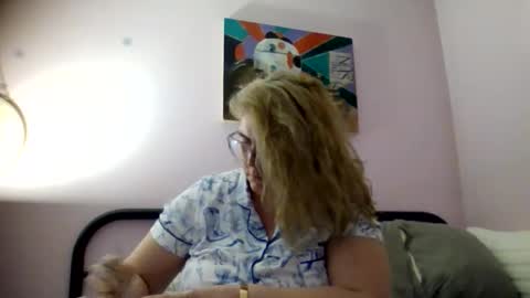 Snapshot of bedbandits chatting on September 25, 10:57 pm Bedbandits69 online show from September 25, 10:57 pm