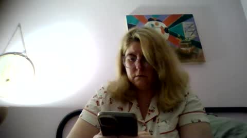 Snapshot of bedbandits chatting on October 27, 10:19 am Bedbandits69 online show from October 27, 10:19 am