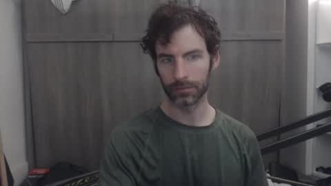 bedghost  online show from April 13, 9:42 pm