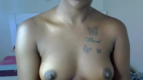 Snapshot of bedmaster_d chatting on February 10, 2:43 pm bedmaster_d online show from February 10, 2:43 pm