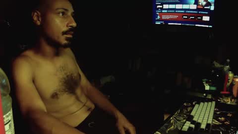 Snapshot of bedstuymonstercock90 chatting on June 26, 1:43 am hungnheavy online show from June 26, 1:43 am