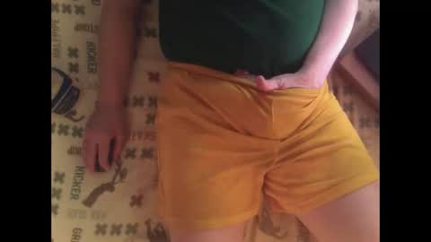 Snapshot of bedwetboy chatting on December 28, 1:06 pm Bedwetboys online show from December 28, 1:06 pm