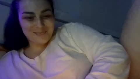 Snapshot of beeinmedeep chatting on March 3, 2:26 pm beeinmedeep online show from March 3, 2:26 pm