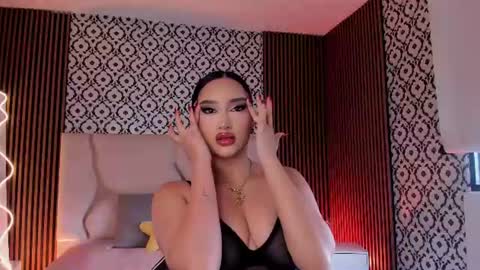 Snapshot of beella_tay1 chatting on June 16, 1:03 pm BELLA online show from June 16, 1:03 pm