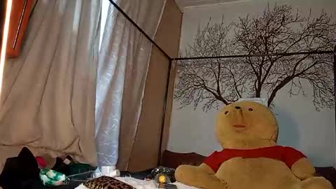 beencee2 online show from November 23, 2:17 pm