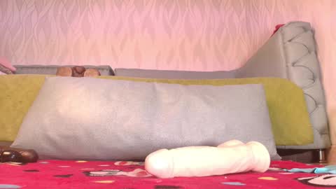 Snapshot of begoniia_ chatting on February 5, 9:15 am Begonia online show from February 5, 9:15 am