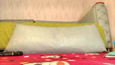 Snapshot of begoniia_ chatting on February 26, 6:47 am Begonia online show from February 26, 6:47 am