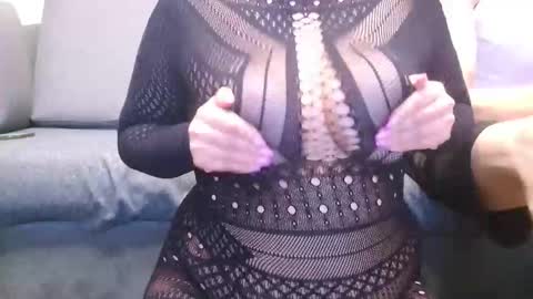 behindcloseddoors8 online show from October 3, 9:34 pm