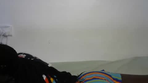 Snapshot of beib_love chatting on December 15, 4:07 am beib_love online show from December 15, 4:07 am