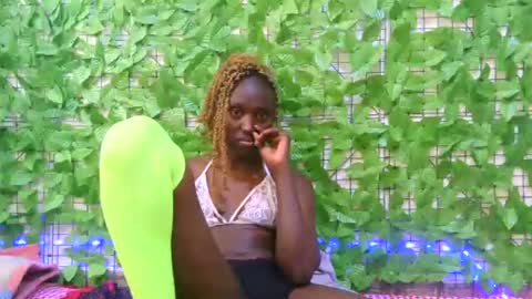 Snapshot of beib_love chatting on September 12, 7:41 am beib_love online show from September 12, 7:41 am