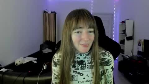Snapshot of bekkawell chatting on October 9, 7:12 pm Lisa online show from October 9, 7:12 pm