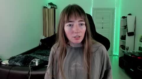 Snapshot of bekkawell chatting on October 24, 4:03 pm Lisa online show from October 24, 4:03 pm