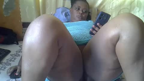 Snapshot of bekky_darling chatting on May 19, 8:09 am bekky_darling online show from May 19, 8:09 am