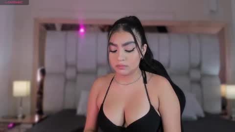 Snapshot of bela_cox chatting on September 27, 11:48 am Bela online show from September 27, 11:48 am