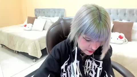 Bela online show from March 13, 12:45 pm