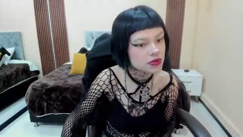 Snapshot of bela_craxkerr chatting on July 3, 1:06 pm Bela online show from July 3, 1:06 pm