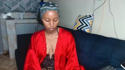 Snapshot of bela_violet chatting on November 27, 4:36 am bela_violet online show from November 27, 4:36 am