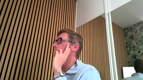 Snapshot of belami_france chatting on September 29, 9:36 am SexFriendFrance online show from September 29, 9:36 am