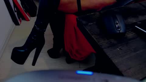 Snapshot of belatrixdomme chatting on February 14, 7:07 am BelatrixDomme online show from February 14, 7:07 am