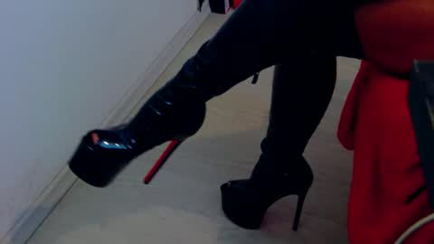 BelatrixDomme online show from May 16, 6:43 am