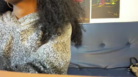 Snapshot of belen10 chatting on February 10, 11:47 am Belen online show from February 10, 11:47 am