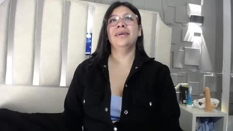 Snapshot of belen_green chatting on June 8, 11:10 am Belen online show from June 8, 11:10 am