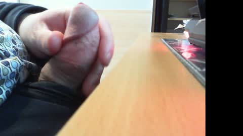 Snapshot of belgianfatcock chatting on December 24, 10:55 am belgianfatcock online show from December 24, 10:55 am